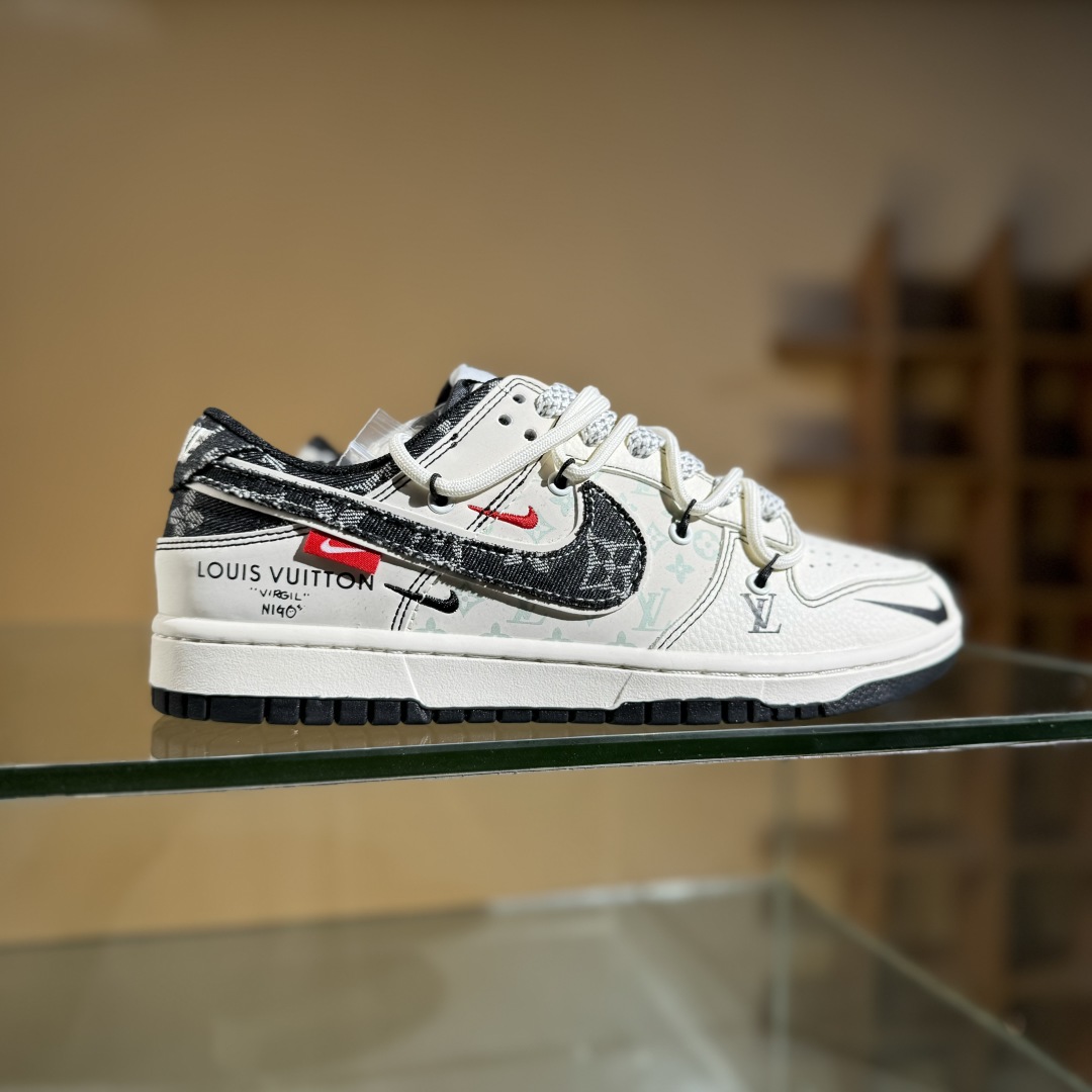 300 Nike SB Dunk Low LV联名 黑帆布抽绳  低帮休闲板鞋 YX5066-380