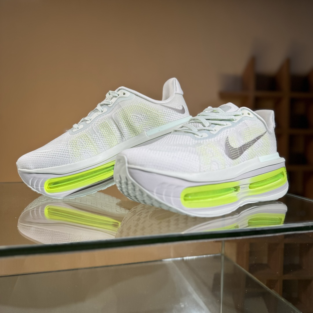 220 Nike Air Zoom Premium 耐克网面厚底气垫跑鞋 FN8453-010