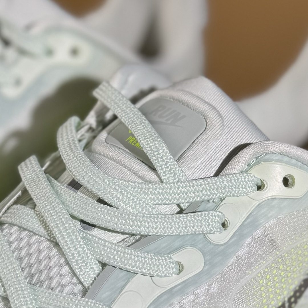 220 Nike Air Zoom Premium 耐克网面厚底气垫跑鞋 FN8453-010