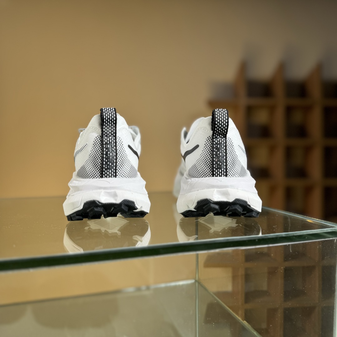200 Hoka One One Mafate Speed 4 马法特4 低帮专业越野跑步鞋 1168971/WBLC