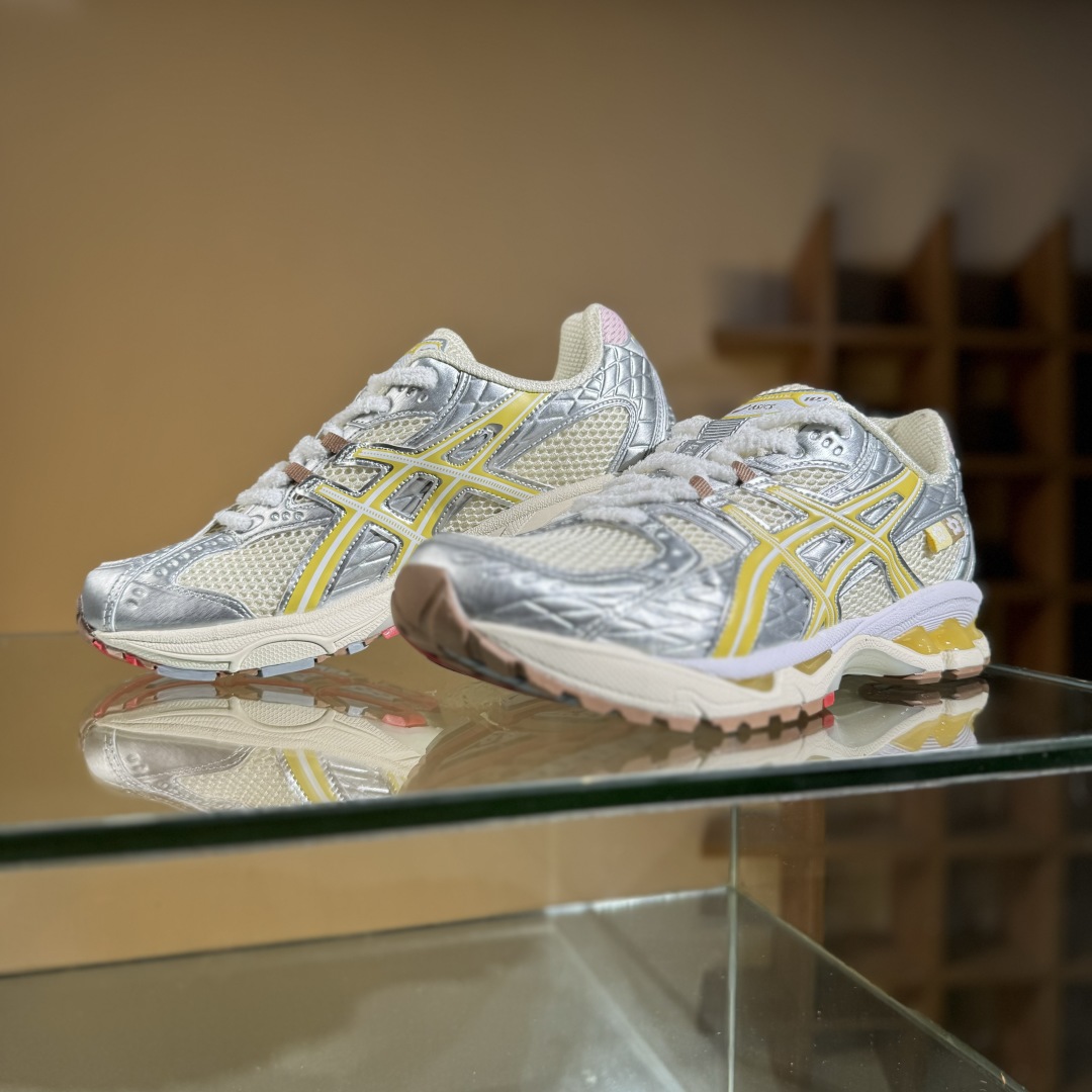210 Asics GEL-Kahana NIMBUS 10.1 米银黄 耐磨透气低帮休闲鞋 1203A865-752