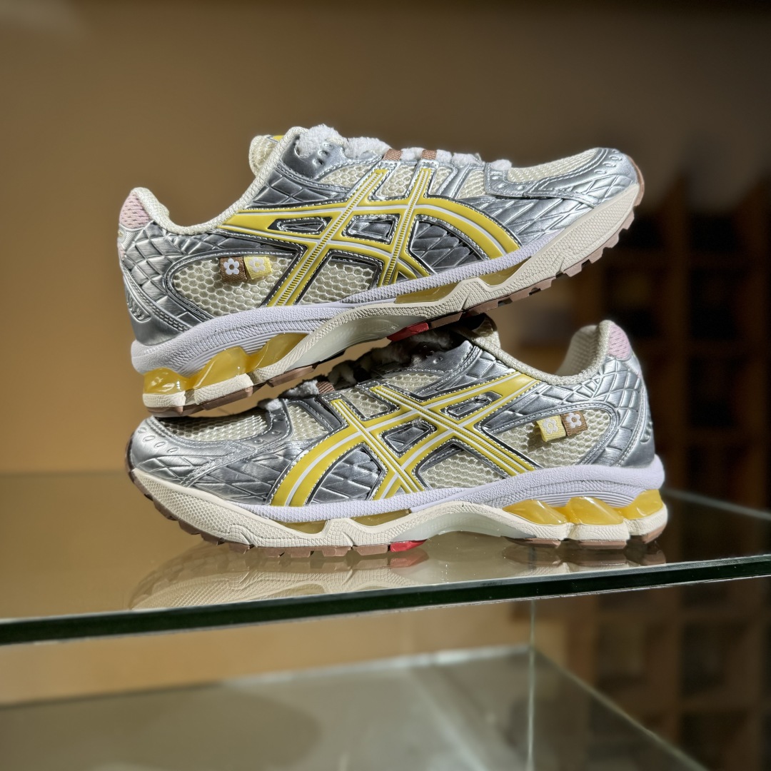 210 Asics GEL-Kahana NIMBUS 10.1 米银黄 耐磨透气低帮休闲鞋 1203A865-752