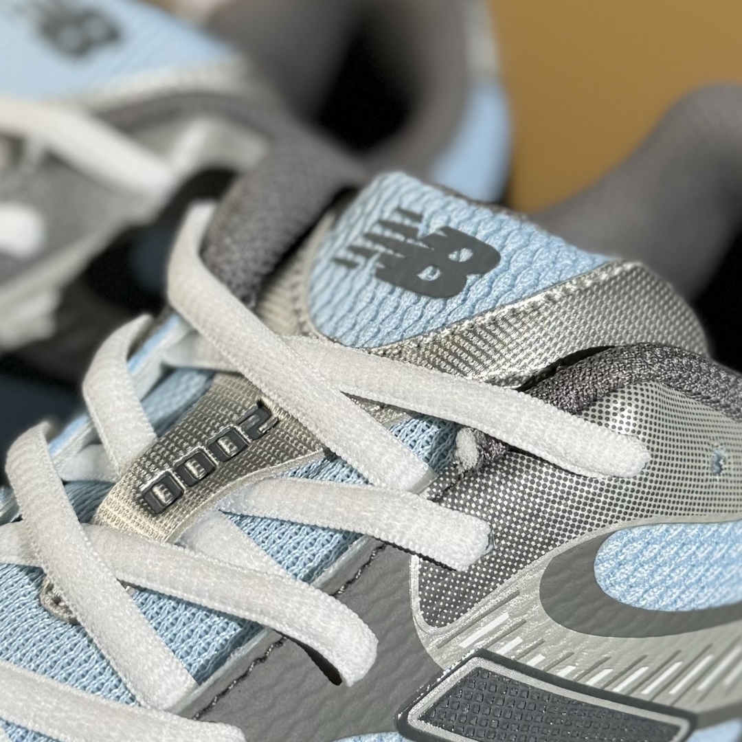 220 New Balance 2000系列复古老爹风休闲运动慢跑鞋 U2000BA