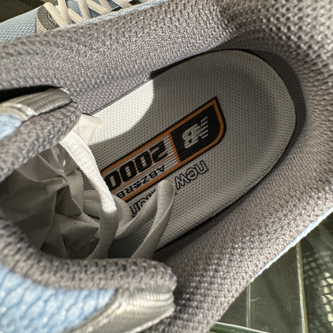 220 New Balance 2000系列复古老爹风休闲运动慢跑鞋 U2000BA