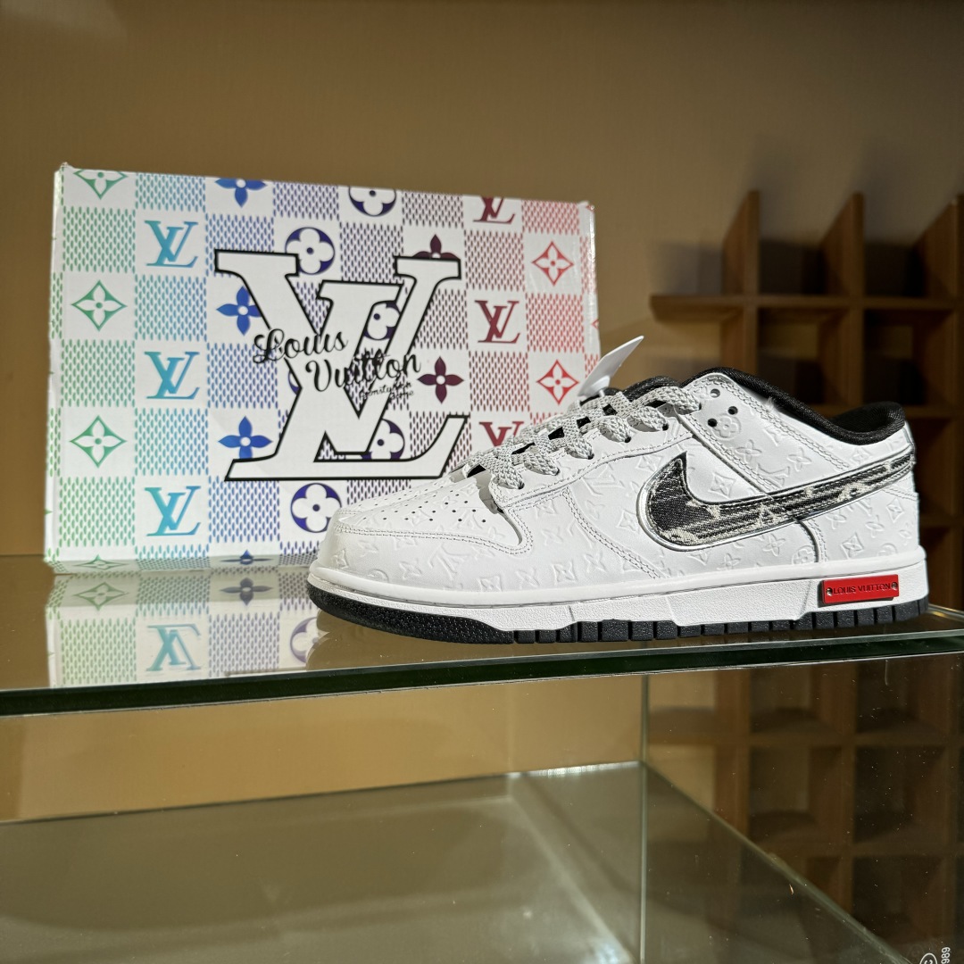 260 NIKE SB Dunk Low RETRO x Louis Vuitt白黑牛仔满印满天星 DS6608-002
