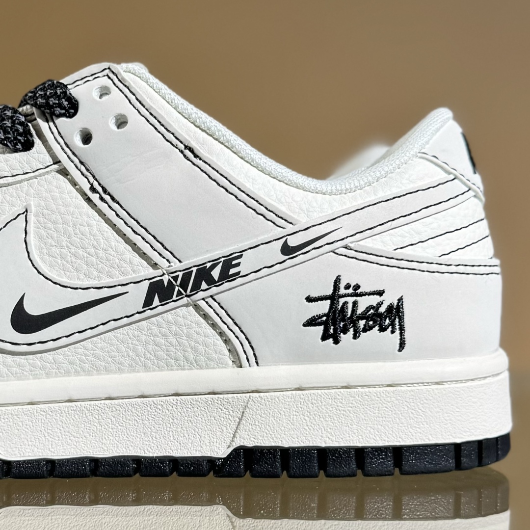 280 Nike SB Dunk Low 斯图西联名 米黑小双勾 高端定制 低帮休闲板鞋 HH7518-096