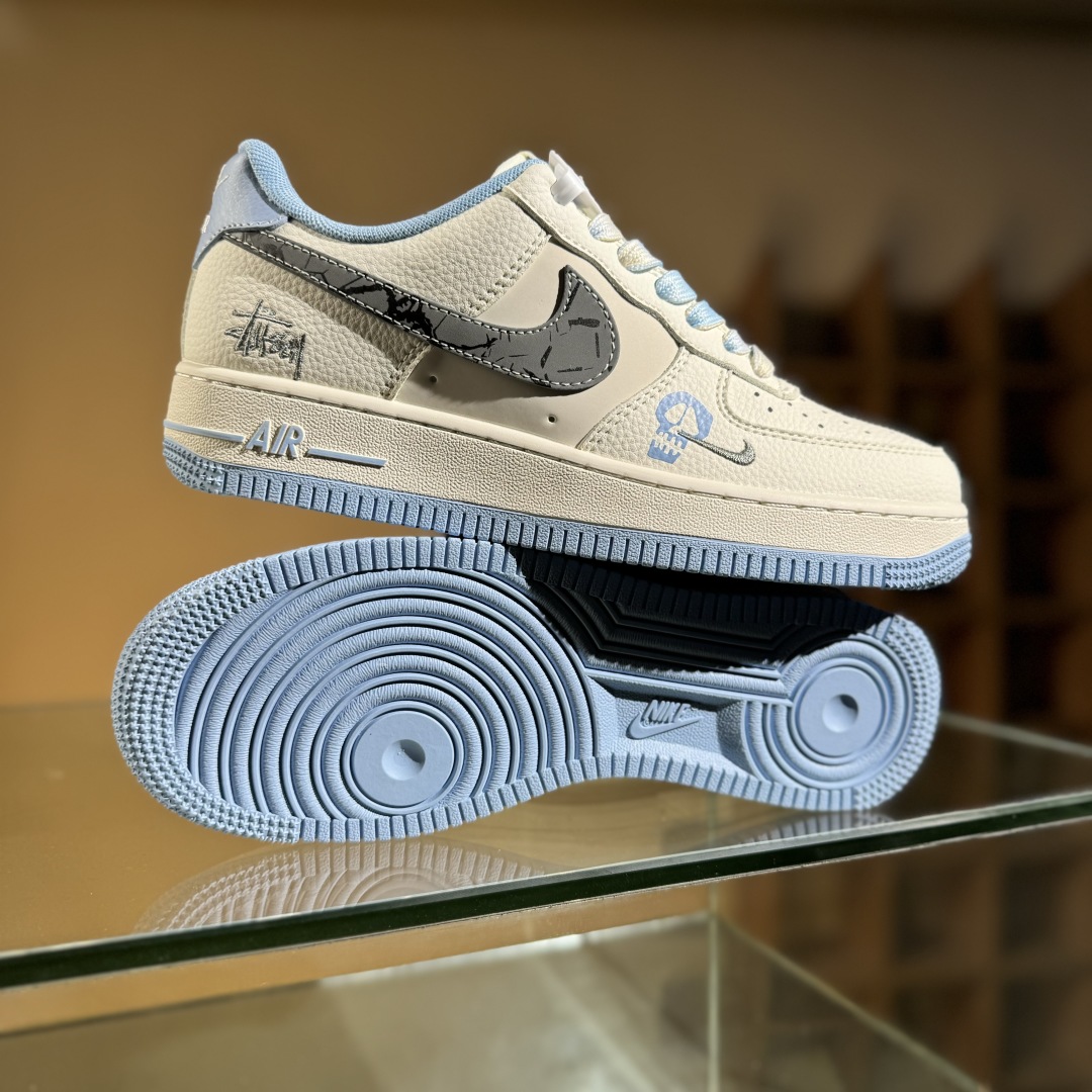 260 Nike Air Force 1'07 Low 斯图西联名 骷髅米灰蓝 空军一号低帮休闲板鞋 QW5606-269