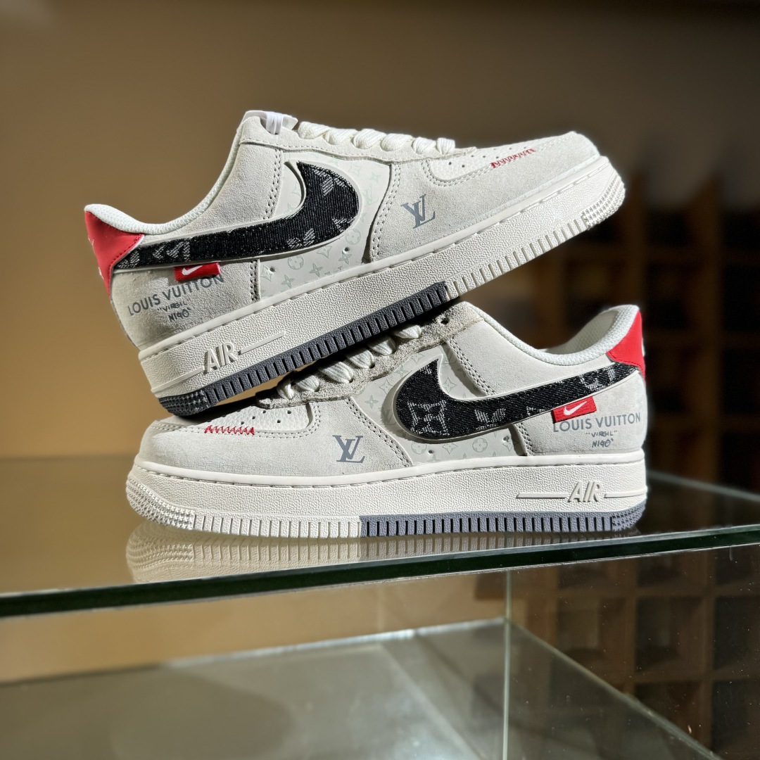260 Nike Air Force 1'07 Low LV联名 猪八米灰红 空军一号低帮休闲板鞋 MZ9588-806
