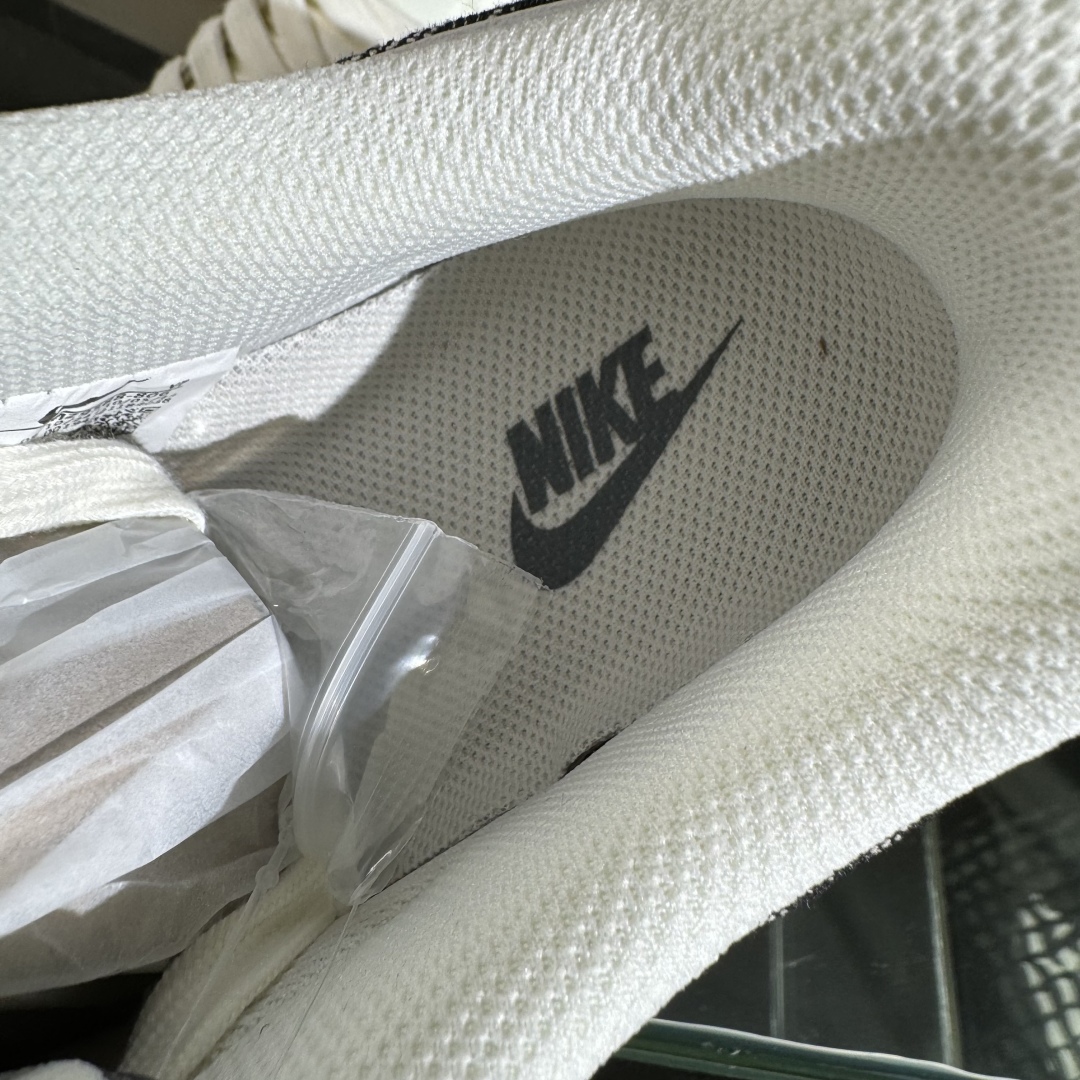 260 Nike Air Force 1'07 Low LV联名 猪八米灰红 空军一号低帮休闲板鞋 MZ9588-806