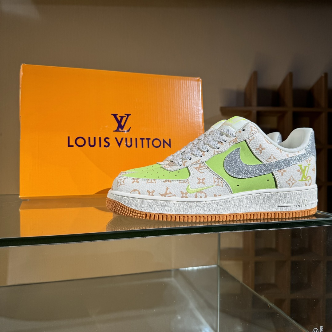 260 Nike Air Force 1'07 Low LV联名 苹果绿银勾 空军一号低帮休闲板鞋 DF0188-079