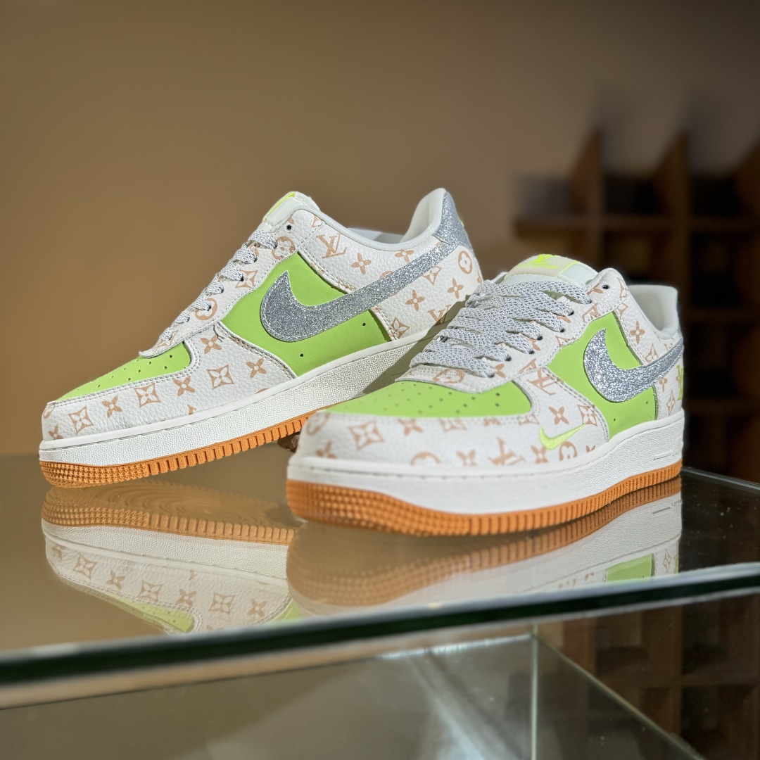 260 Nike Air Force 1'07 Low LV联名 苹果绿银勾 空军一号低帮休闲板鞋 DF0188-079