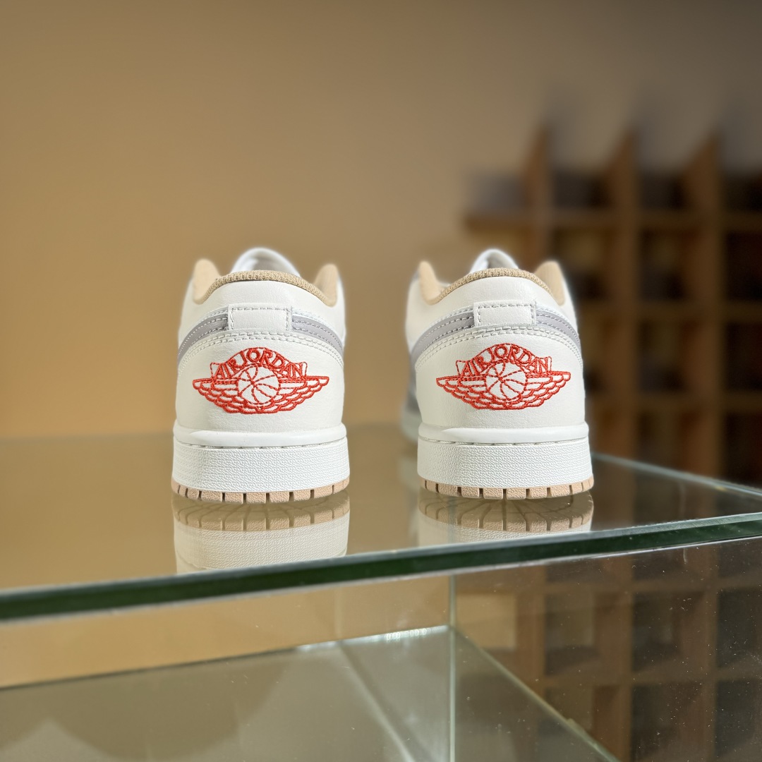 220 Air Jordan 1 Low AJ1 乔1 低帮文化休闲板鞋 553558-169