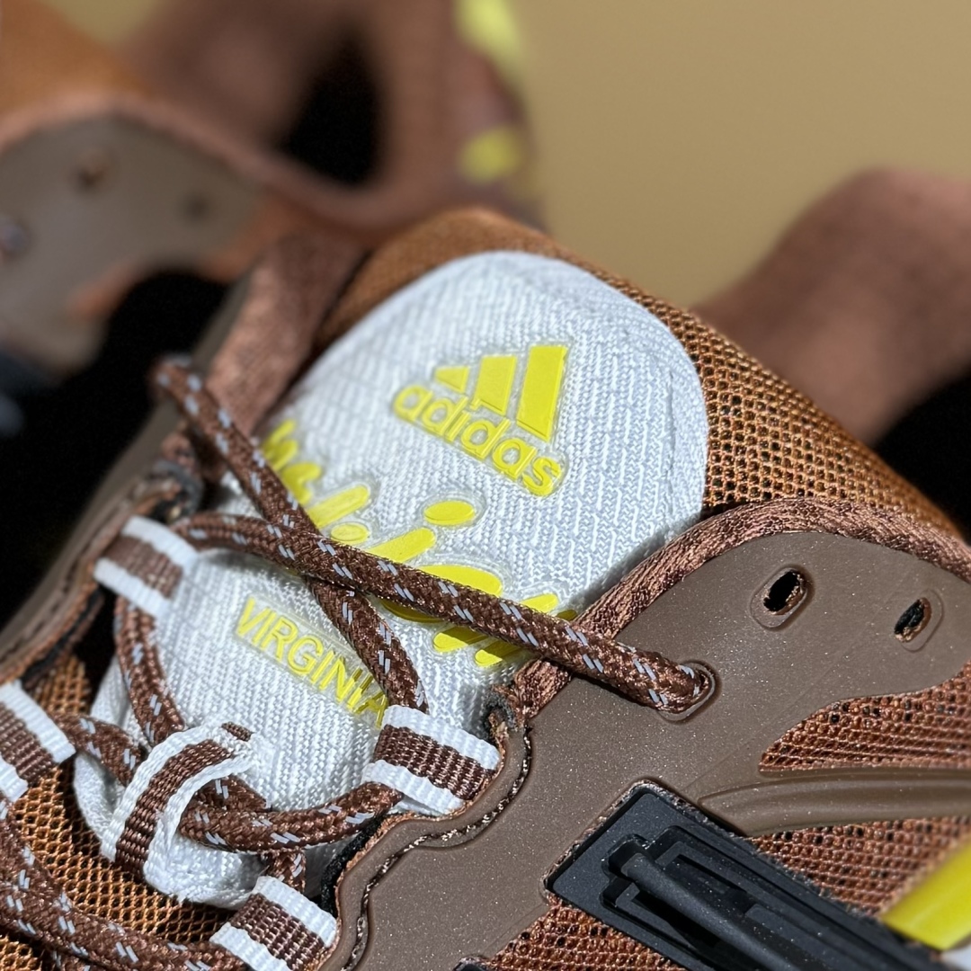 300 AdidOriginals Adistar Jellyfish JP9270 阿迪复古舒适防滑减震运动鞋