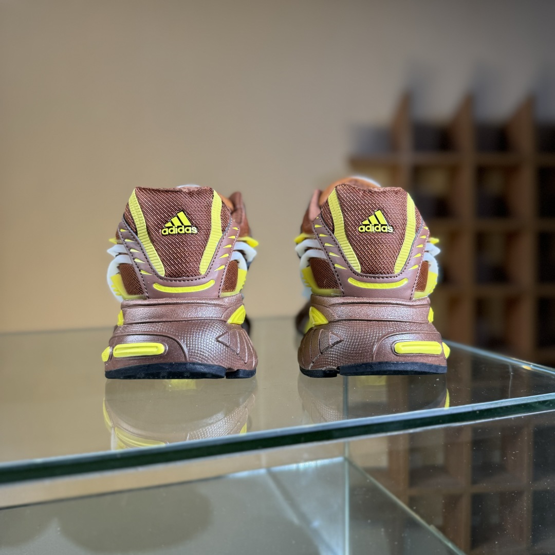 300 AdidOriginals Adistar Jellyfish JP9270 阿迪复古舒适防滑减震运动鞋