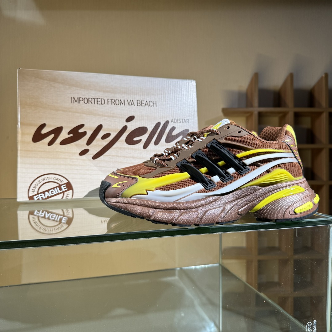 300 AdidOriginals Adistar Jellyfish JP9270 阿迪复古舒适防滑减震运动鞋