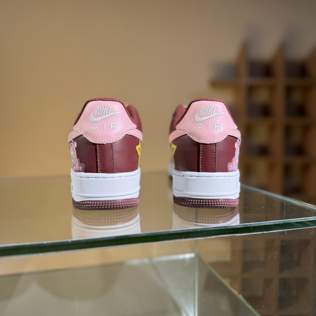 260 Nike Air Force 1'07 Low ”Berry Red” 手绘涂鸦 莓红漫绘 空军一号低帮休闲运动板鞋 FD9925-611