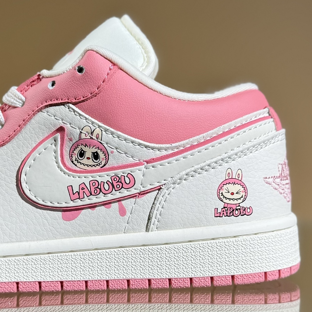 280 Air Jordan 1 Retro Low x LABUBU 米粉拉布布  QR2025-007