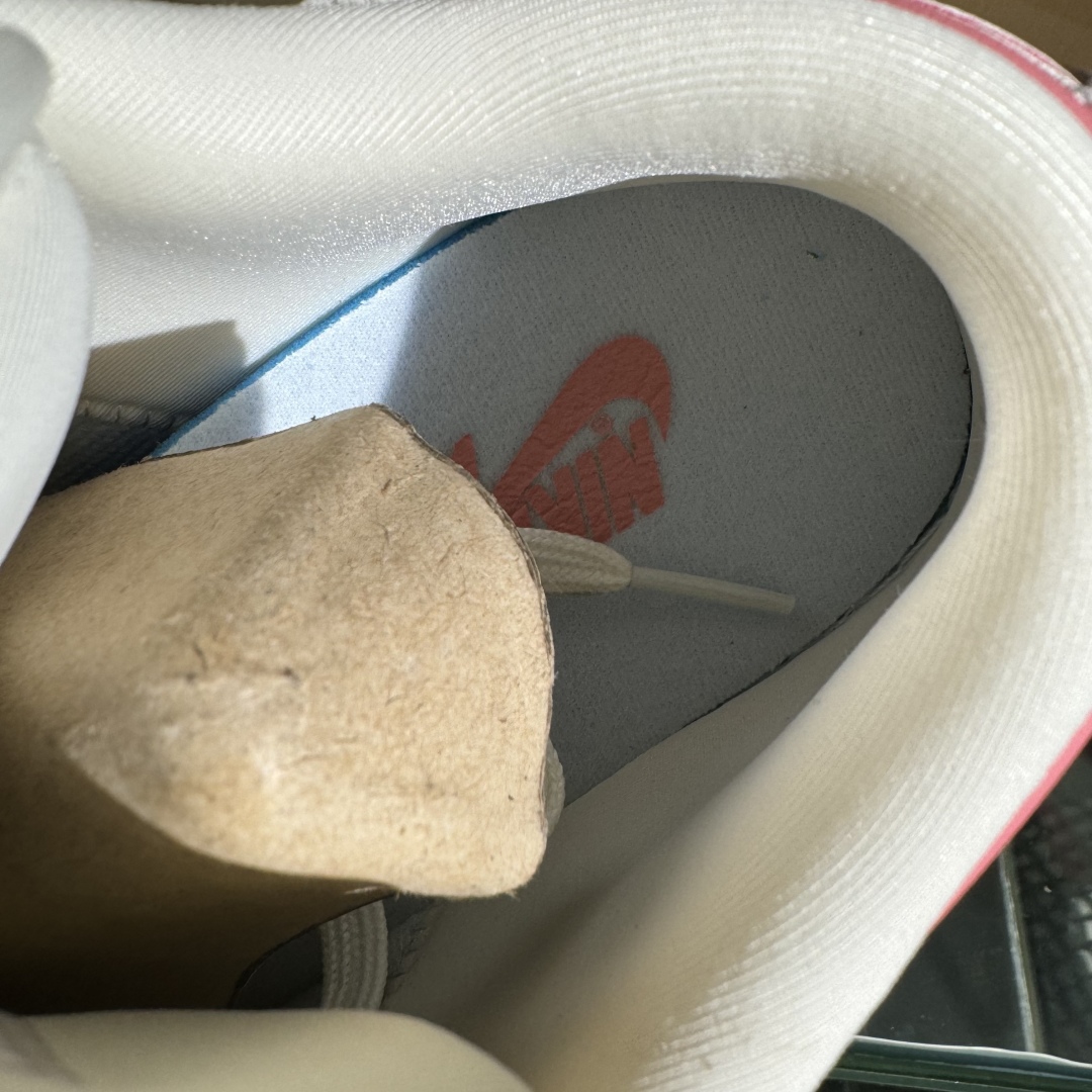 280 Air Jordan 1 Retro Low x LABUBU 米粉拉布布  QR2025-007
