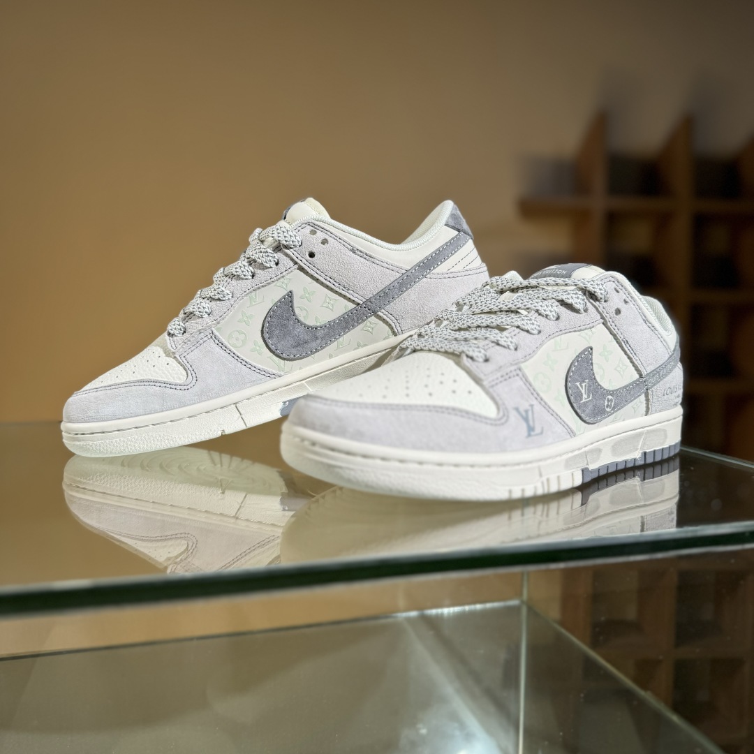 280 Nike SB Dunk Low x Louis Vuitt灰白满天星  CX5050-Y02
