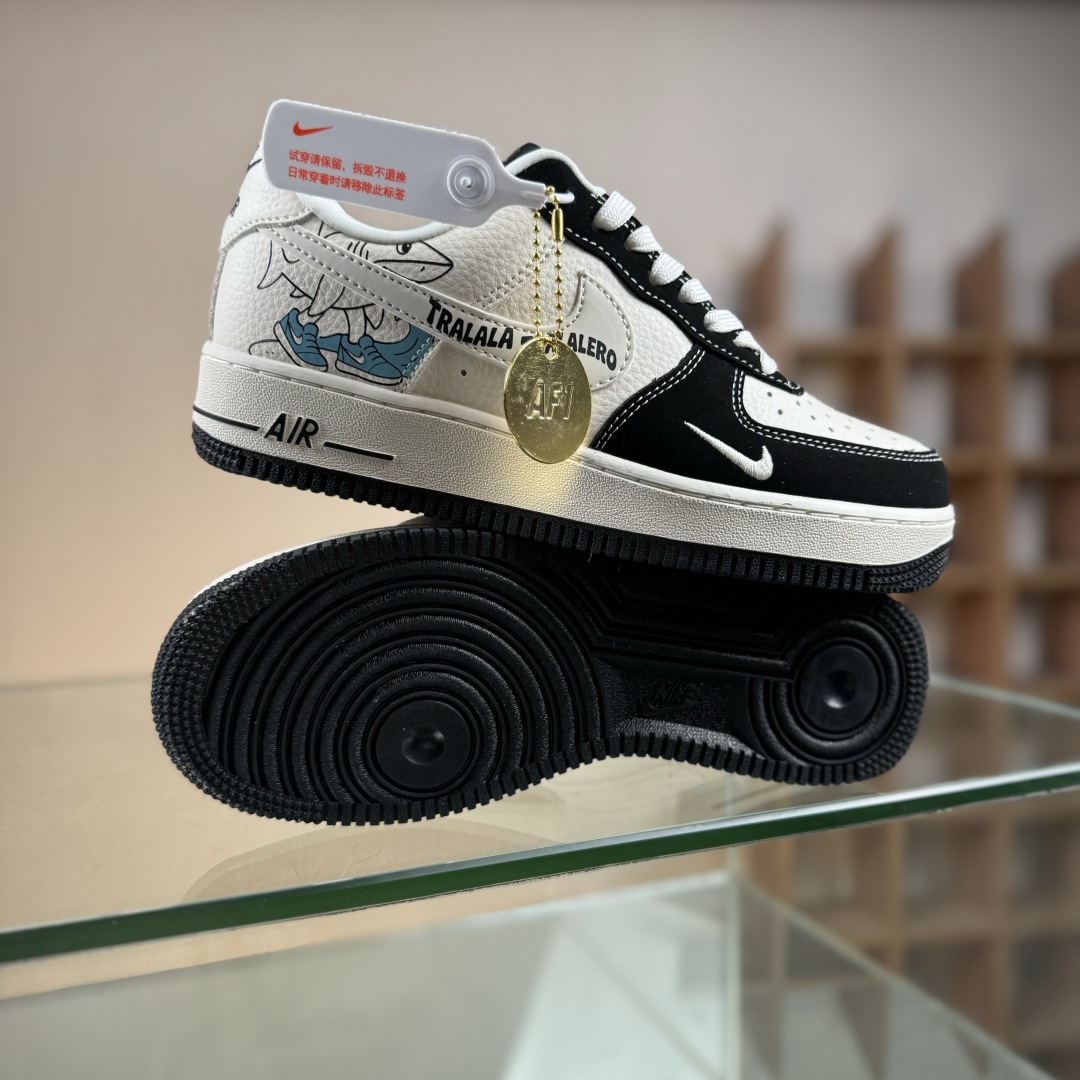 260 Nike Air Force 1'07 Low 海外山海经 空军一号低帮休闲板鞋 DD1982-316
