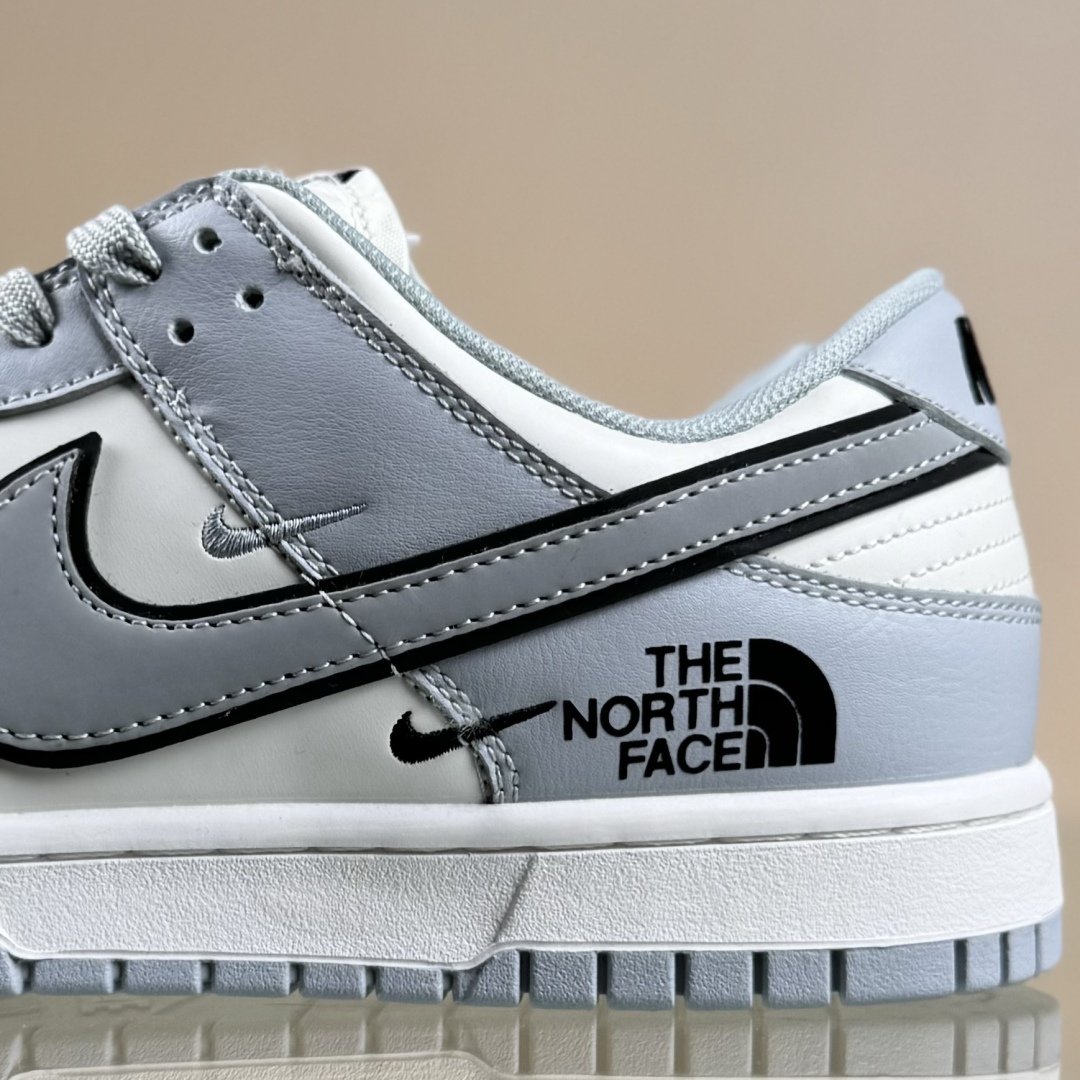 280 Nike SB Dunk Low 北面联名 三勾浅灰  低帮休闲板鞋 CS1688-123