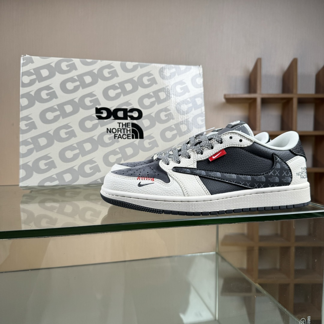 280 Travis Scott x Fragment Design x Air Jordan 1 Low SP AJ1 乔1 北面联名 印花米黑织标 低帮文化休闲板鞋 QW5088-205