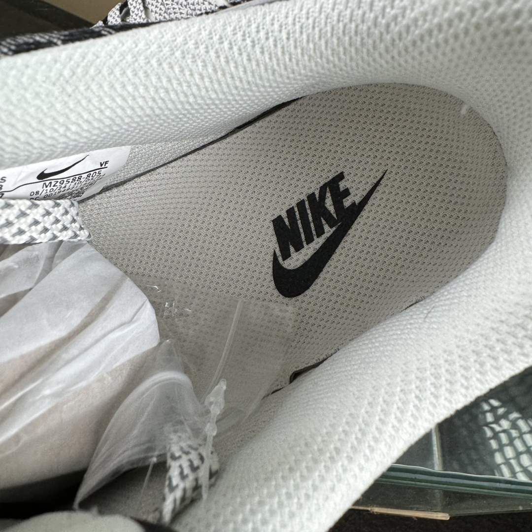 260 Nike Air Force 1'07 Low LV联名 牛仔猪八米黑 空军一号低帮休闲板鞋 MZ9588-805