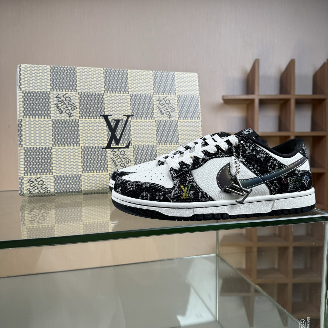 280 Nike SB Dunk Low LV联名 黑镭射渐变  低帮休闲板鞋 SC0601-451