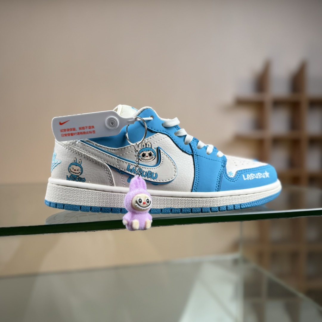 280 Nike AJ1 Low 白蓝拉布布联名 低帮休闲板鞋 QG2025-007