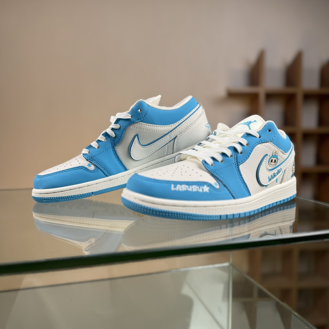280 Nike AJ1 Low 白蓝拉布布联名 低帮休闲板鞋 QG2025-007