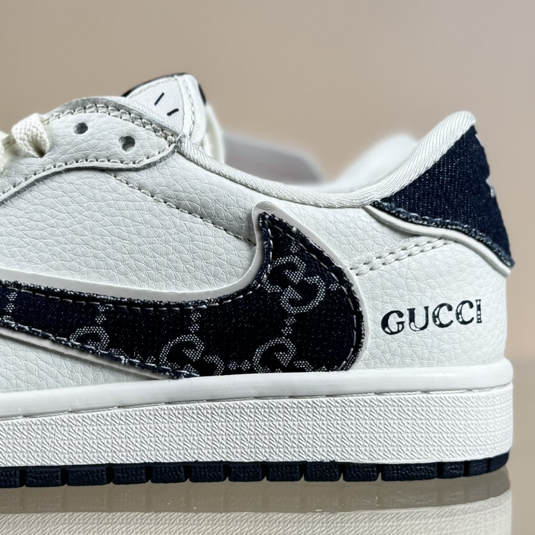 Travis Scott x Fragment Design x Air Jordan 1 Low OG SP AJ1 乔1 古驰 米蓝牛仔布 低帮文化休闲板鞋 JW1188-147