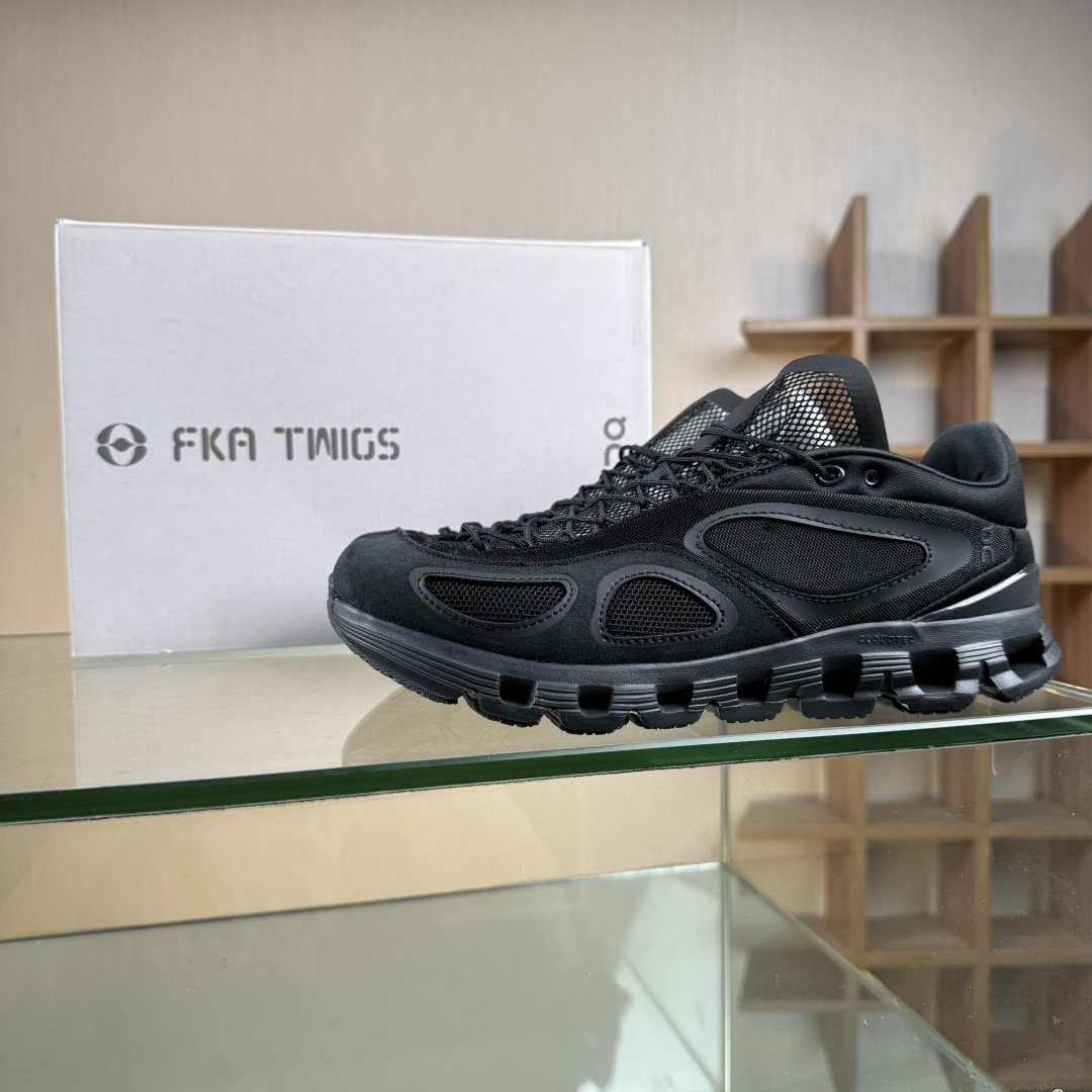 On昂跑 Running Cloud X FKA克劳德X系列低帮轻量舒适多功能休闲运动鞋 3MF1091