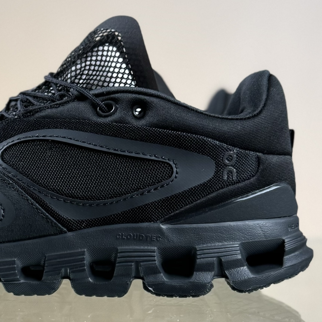 On昂跑 Running Cloud X FKA克劳德X系列低帮轻量舒适多功能休闲运动鞋 3MF1091