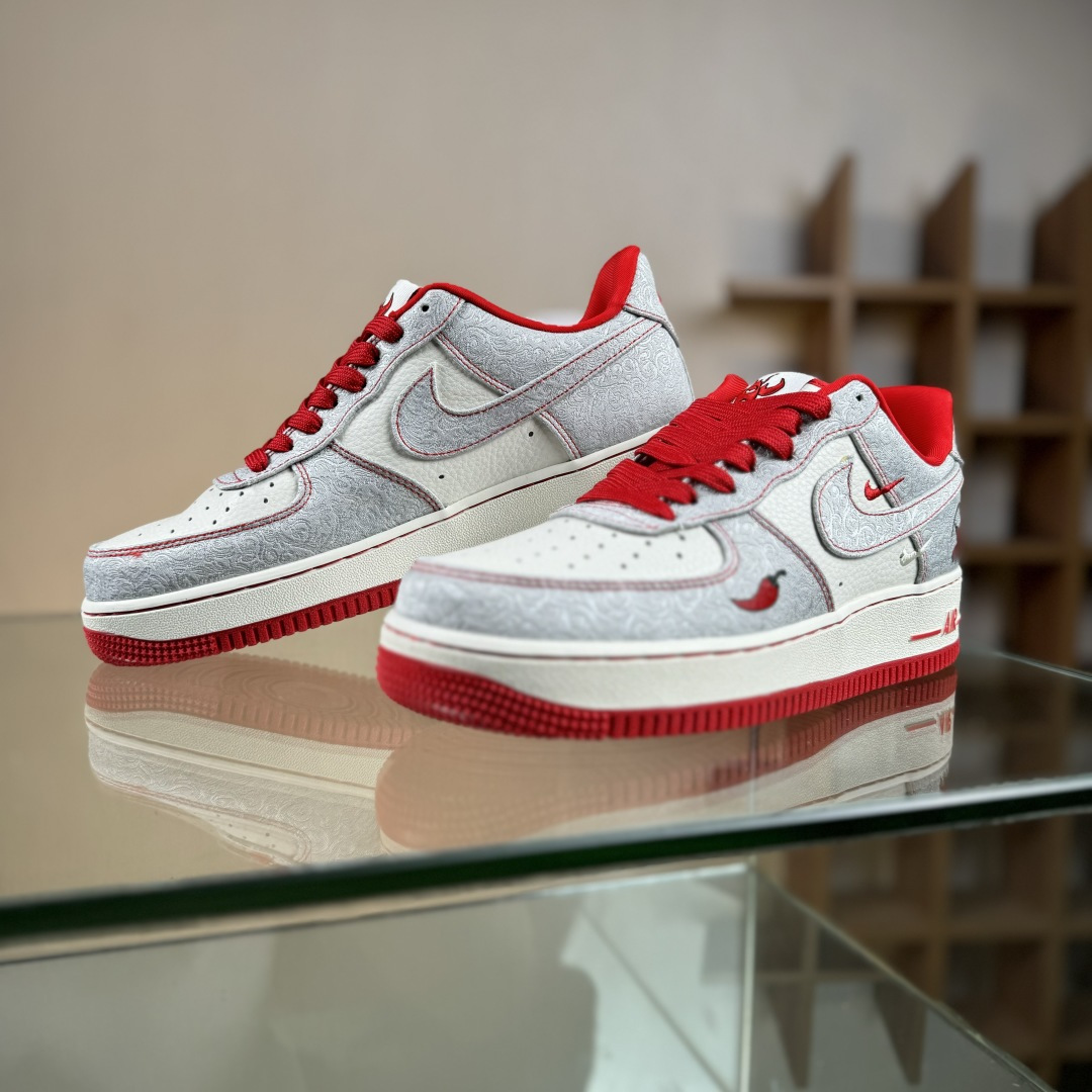 Nike Air Force 1'07 Low 麻辣龙虾 空军一号低帮休闲板鞋 ZD1988-004
