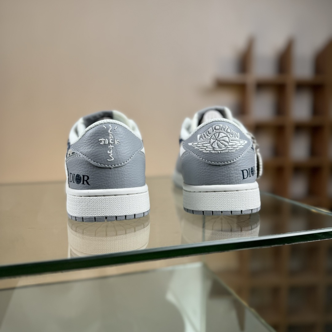 Travis Scott x Fragment Design x Air Jordan 1 Low OG SP AJ1 乔1 迪奥联名 经典灰花纹 低帮文化休闲板鞋 DZ5899-004