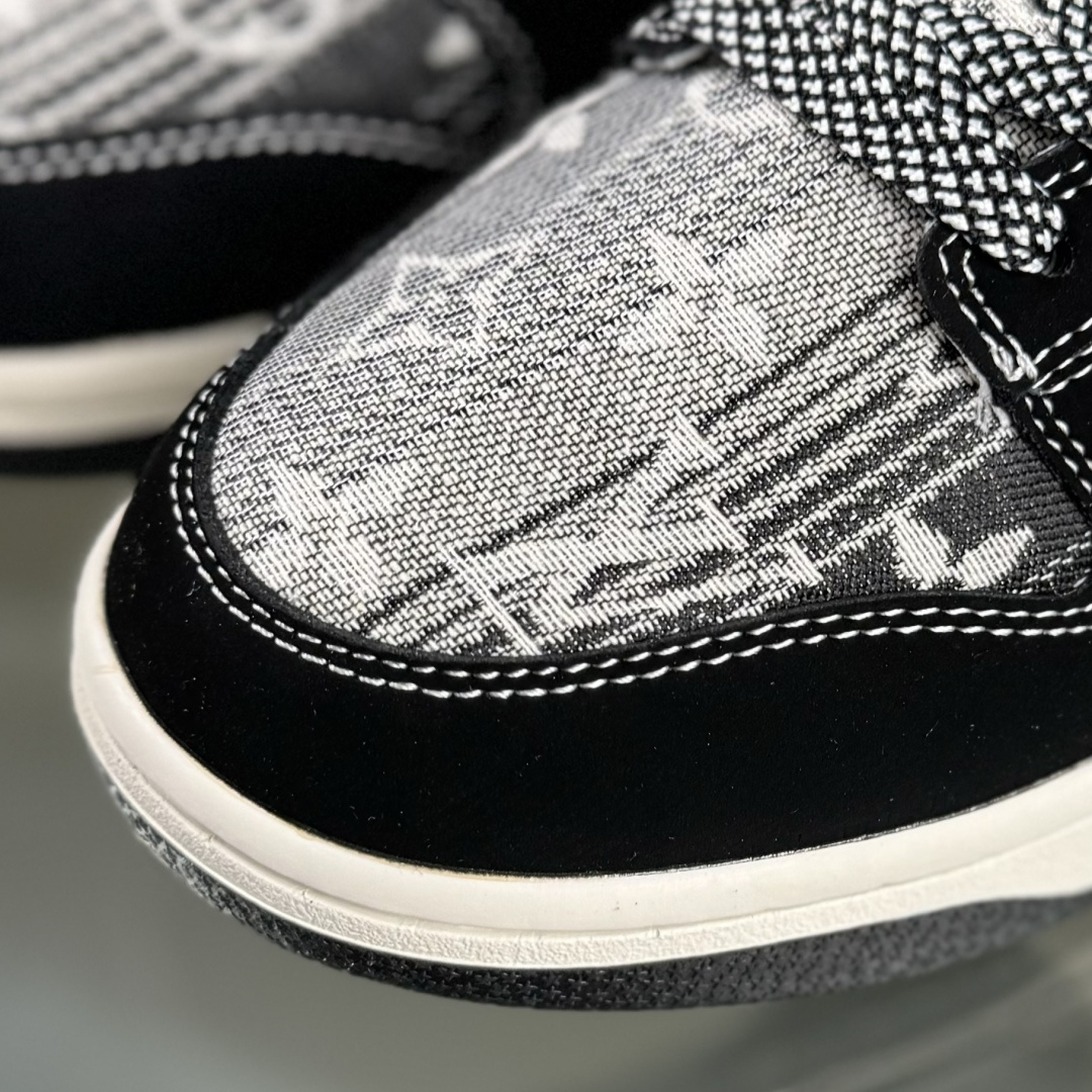 NIKE SB Dunk Low RETRO x Louis Vuitton 黑白格满天星 DS6608-005