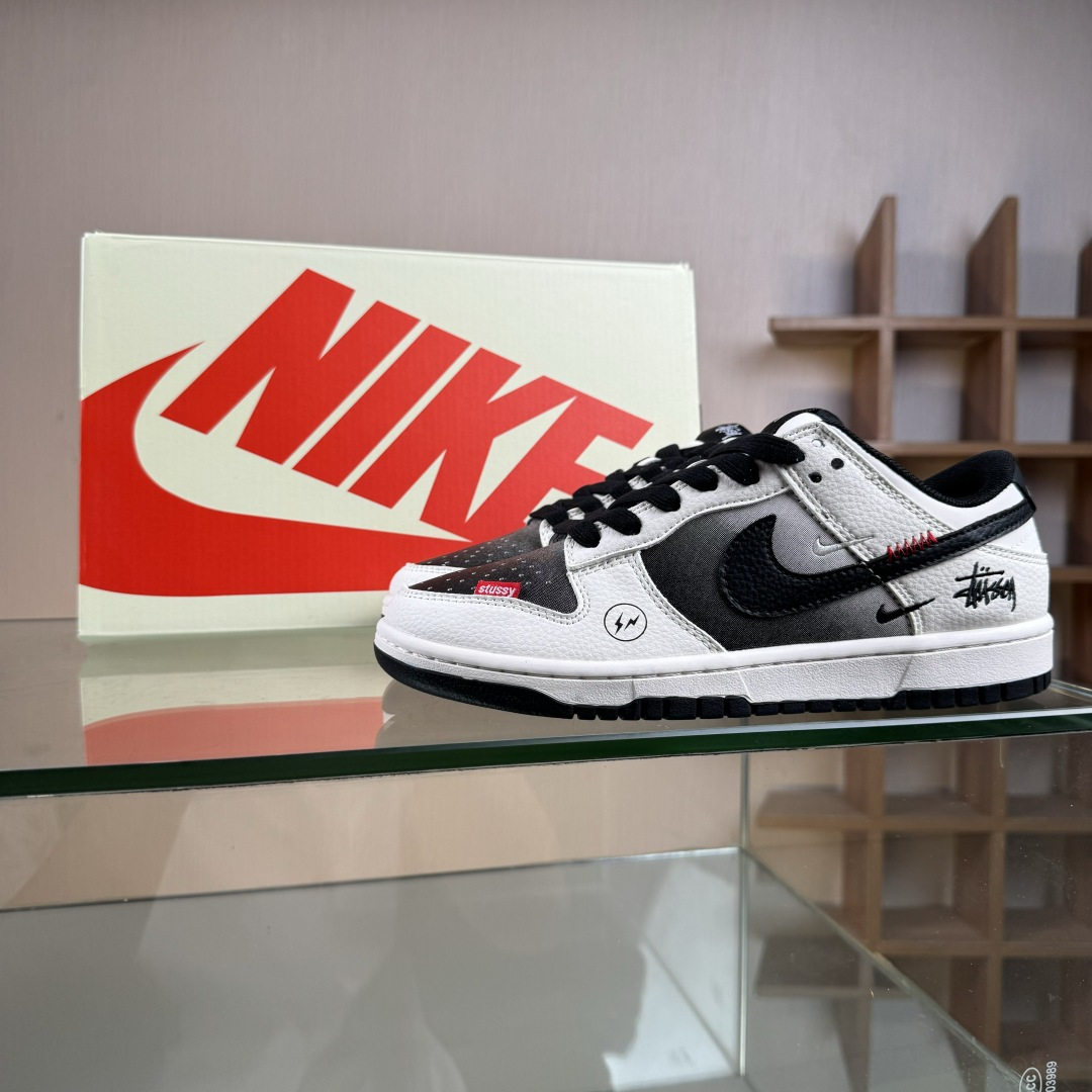 Nike SB Dunk Low 斯图西联名 闪电渐变米黑 周年高端定制 低帮休闲板鞋 QW5836-020