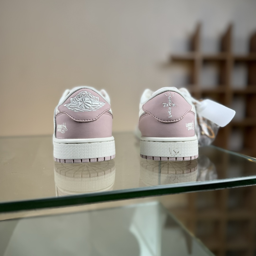 Nike Air Jordan 1 x Travis Scott AJ1倒勾 乔一倒钩 ‘DIY’定制 耐克 低帮文化篮球鞋LD2028-057