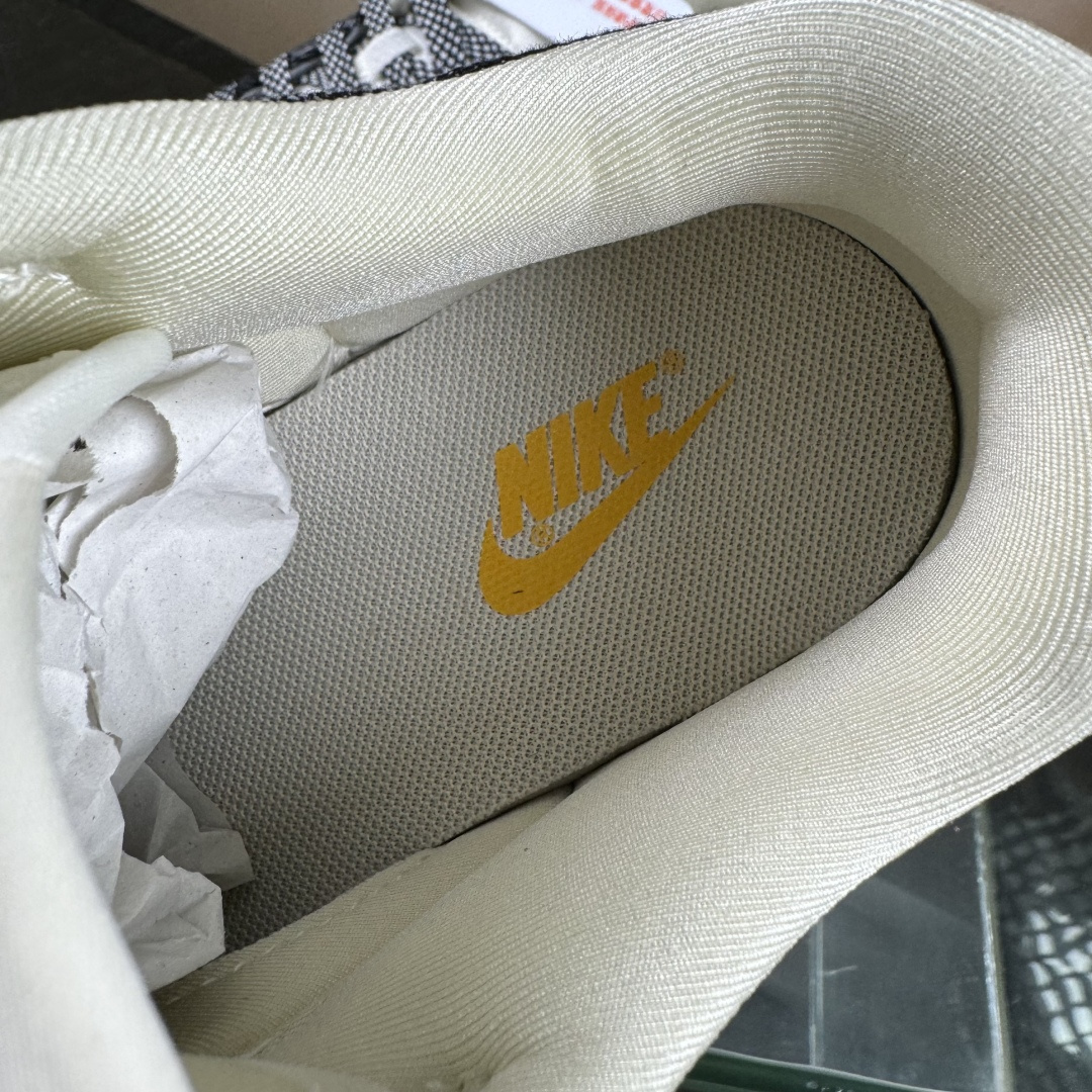 Nike SB Dunk Low 迪奥联名 墨纹牛仔 高端定制 低帮休闲板鞋 SD6688-001