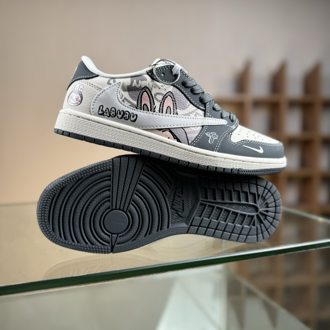 Travis Scott x Nike Air Jordan 1 Low x LABUBU Air Jordan 1 Low 反转灰白小勾拉布布倒钩 DX1888-094