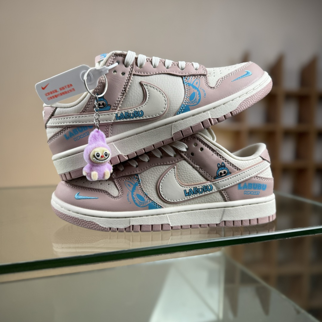 Nike SB Dunk Low x LABUBU 粉白小勾 DG2025-005