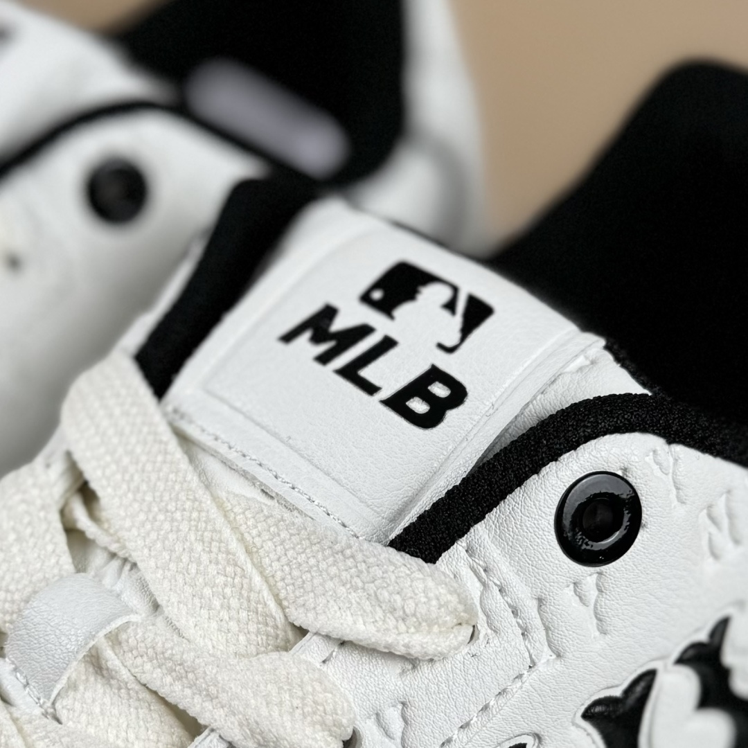 NY MLB Bigball Chunky Embo Monogram 纽约洋基队 增高厚底休闲板鞋 3ASXE035N
