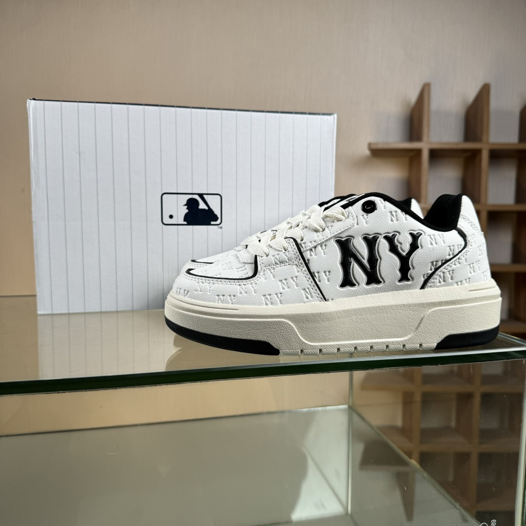 NY MLB Bigball Chunky Embo Monogram 纽约洋基队 增高厚底休闲板鞋 3ASXE035N