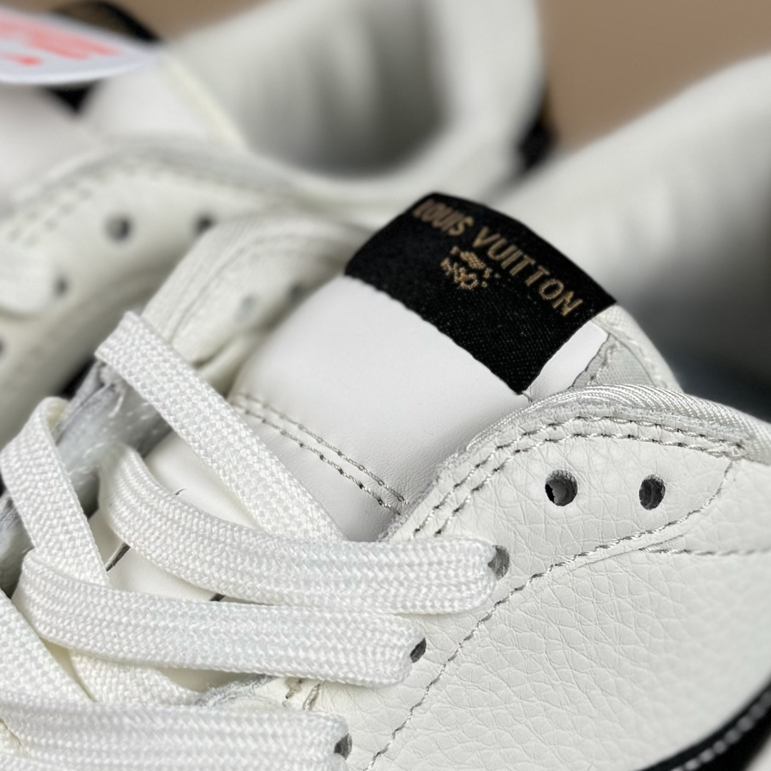 Travis Scott x Fragment Design x Air Jordan 1 Low OG SP AJ1 乔1 LV联名 米黑金标 低帮文化休闲板鞋 JW1188-144