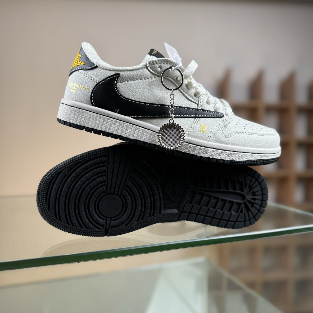 Travis Scott x Fragment Design x Air Jordan 1 Low OG SP AJ1 乔1 LV联名 米黑金标 低帮文化休闲板鞋 JW1188-144