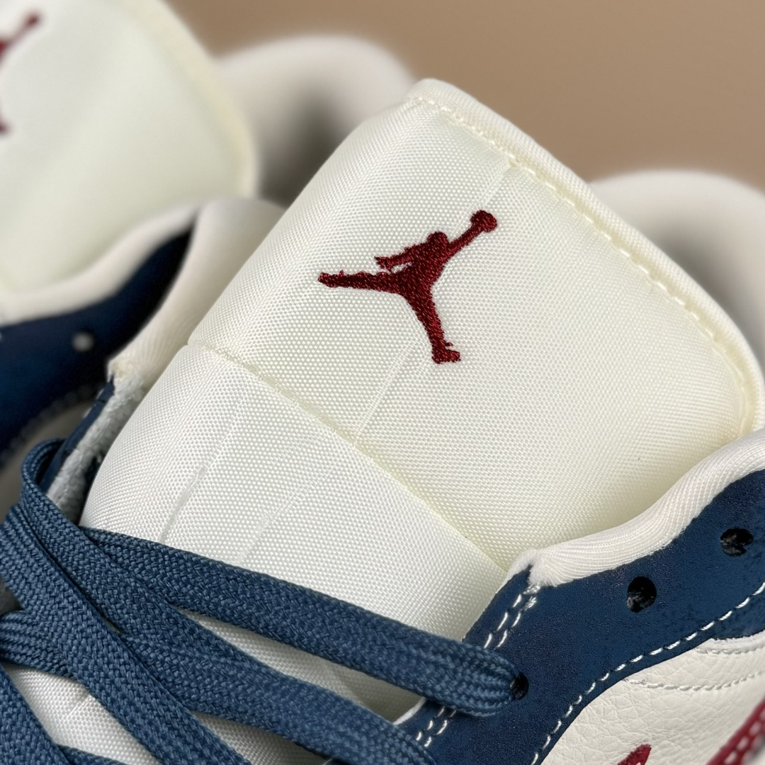 Nike Air Jordan 1 Low AJ1乔1低帮休闲板鞋 QR2025-003