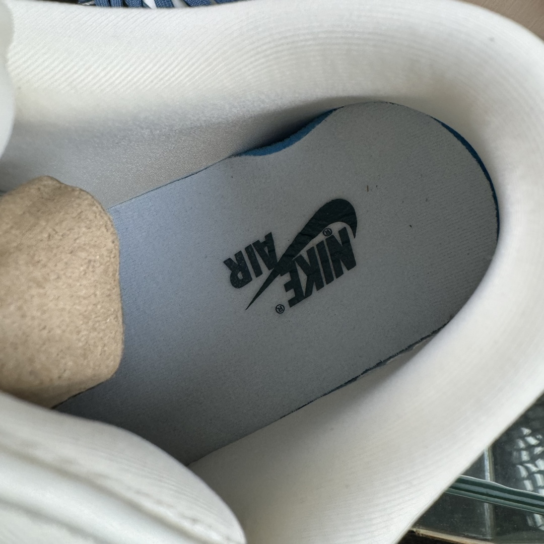 Nike Air Jordan 1 Low AJ1乔1低帮休闲板鞋 QR2025-003