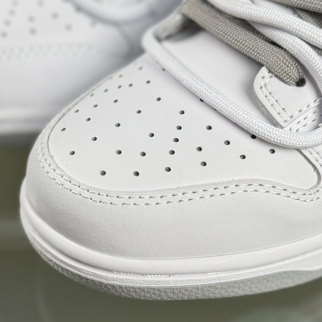 Nike SB Dunk Low ”Just Do It” 绑带 周年高端定制 低帮休闲板鞋 WG0528-095