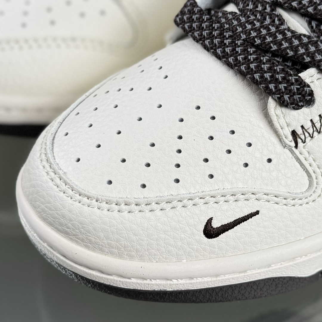 Nike SB Dunk Low Bape联名 鳞纹米棕勾 高端定制 低帮休闲板鞋 QW5836-016