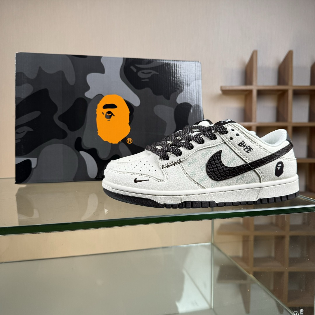Nike SB Dunk Low Bape联名 鳞纹米棕勾 高端定制 低帮休闲板鞋 QW5836-016